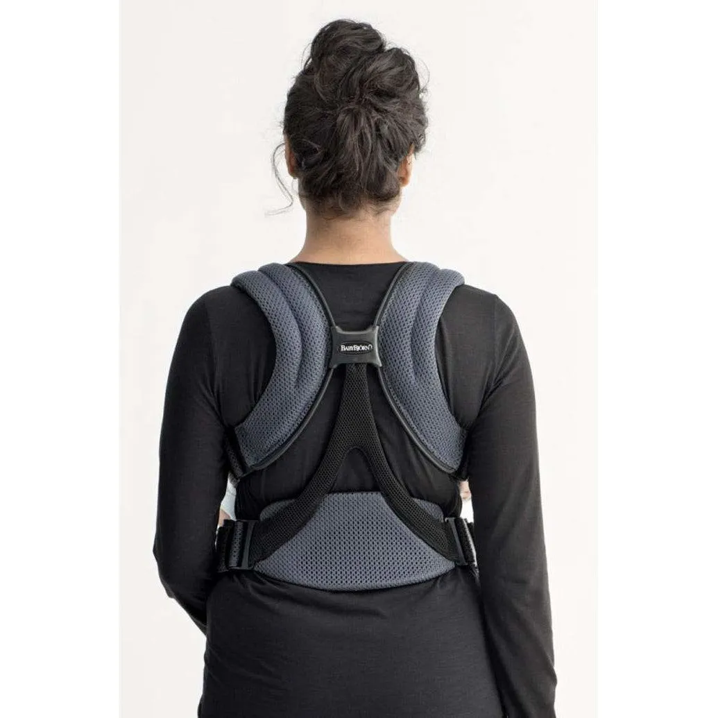 BabyBjorn, Baby Carrier Move