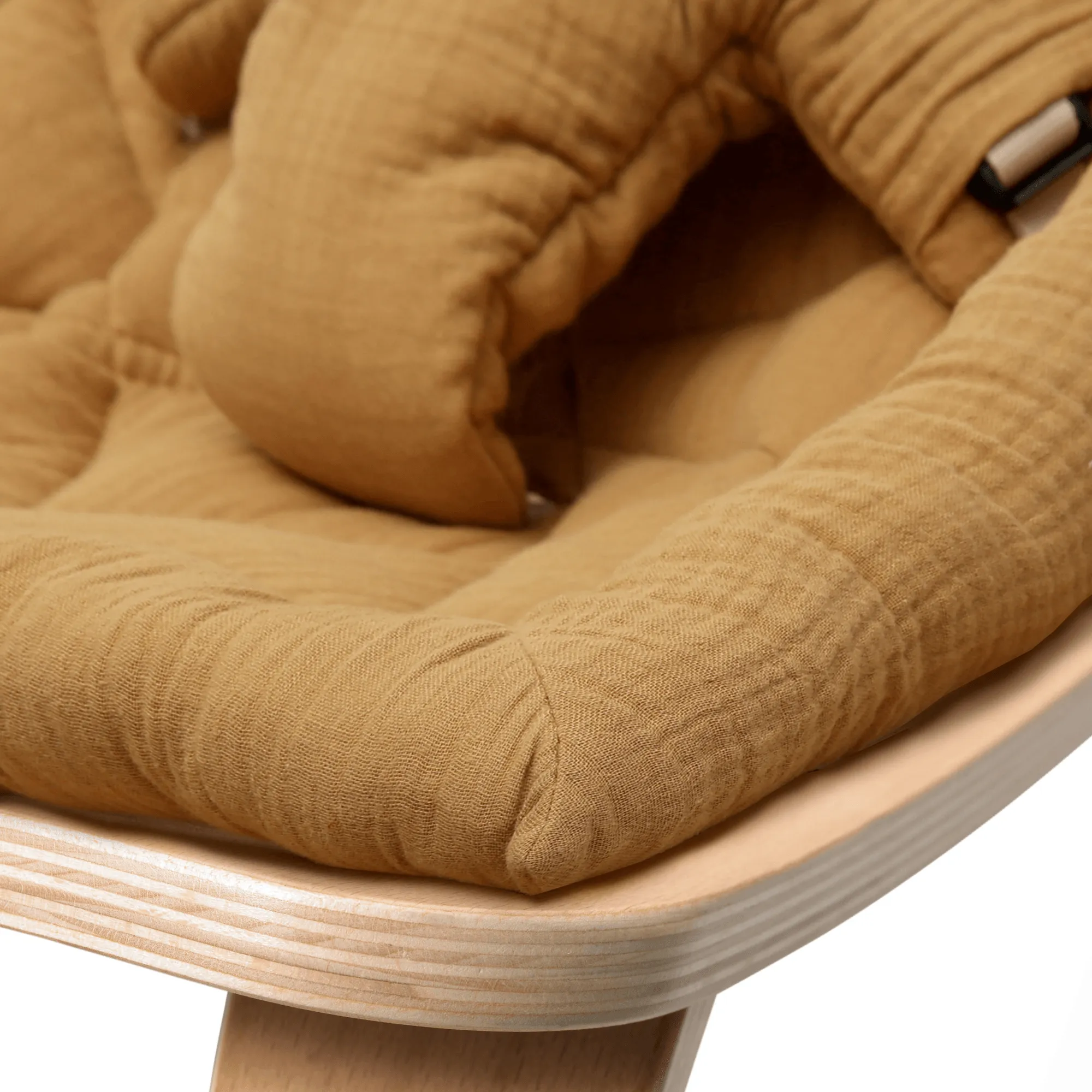 Charlie Crane LEVO Baby Rocker - Beech with Camel Cushion