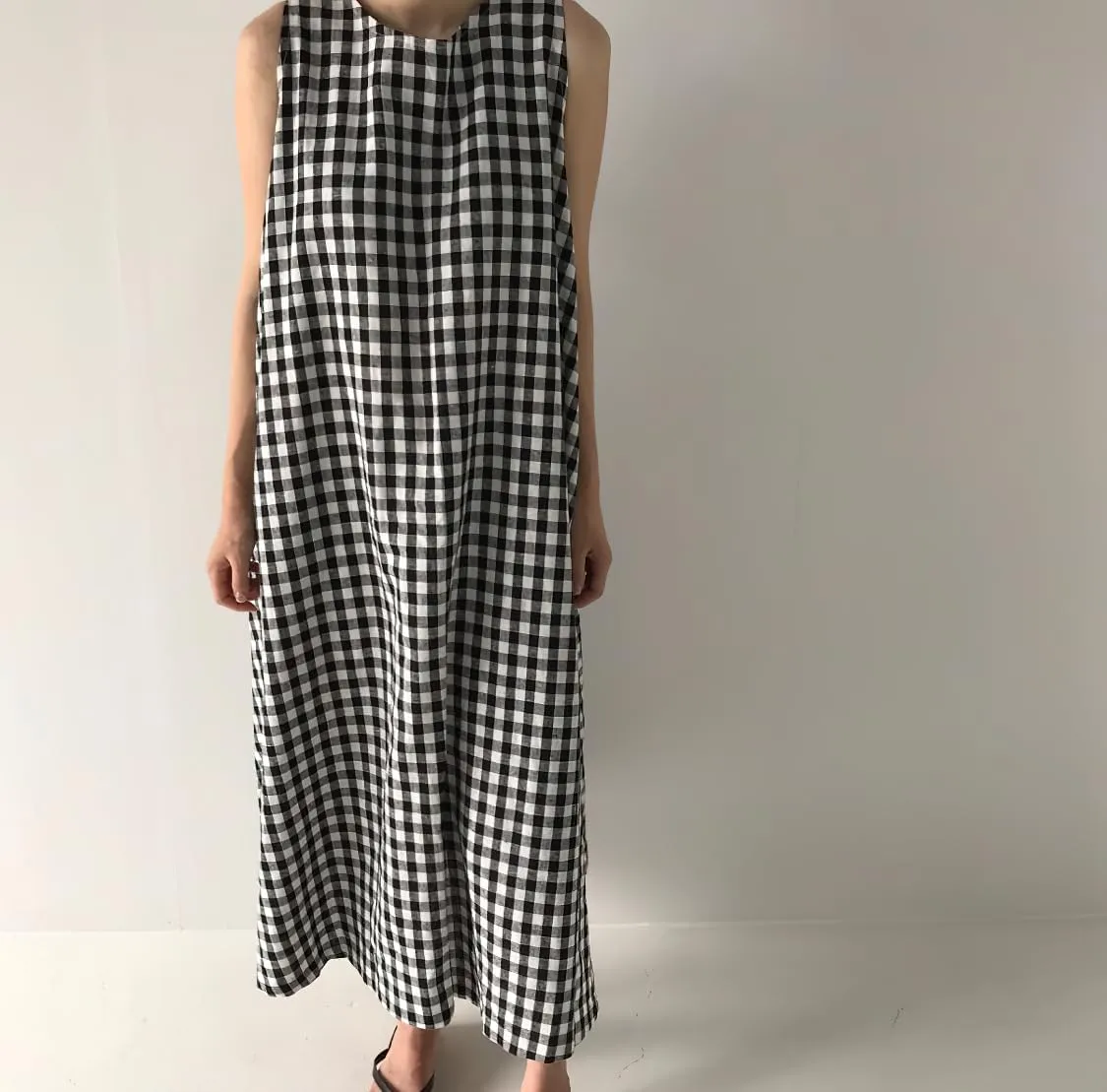 chouyatou Women Summer Casual Sleeveless Plaid Gingham Tank Dress Beach Tunic Shift Cotton Midi Sun Dress