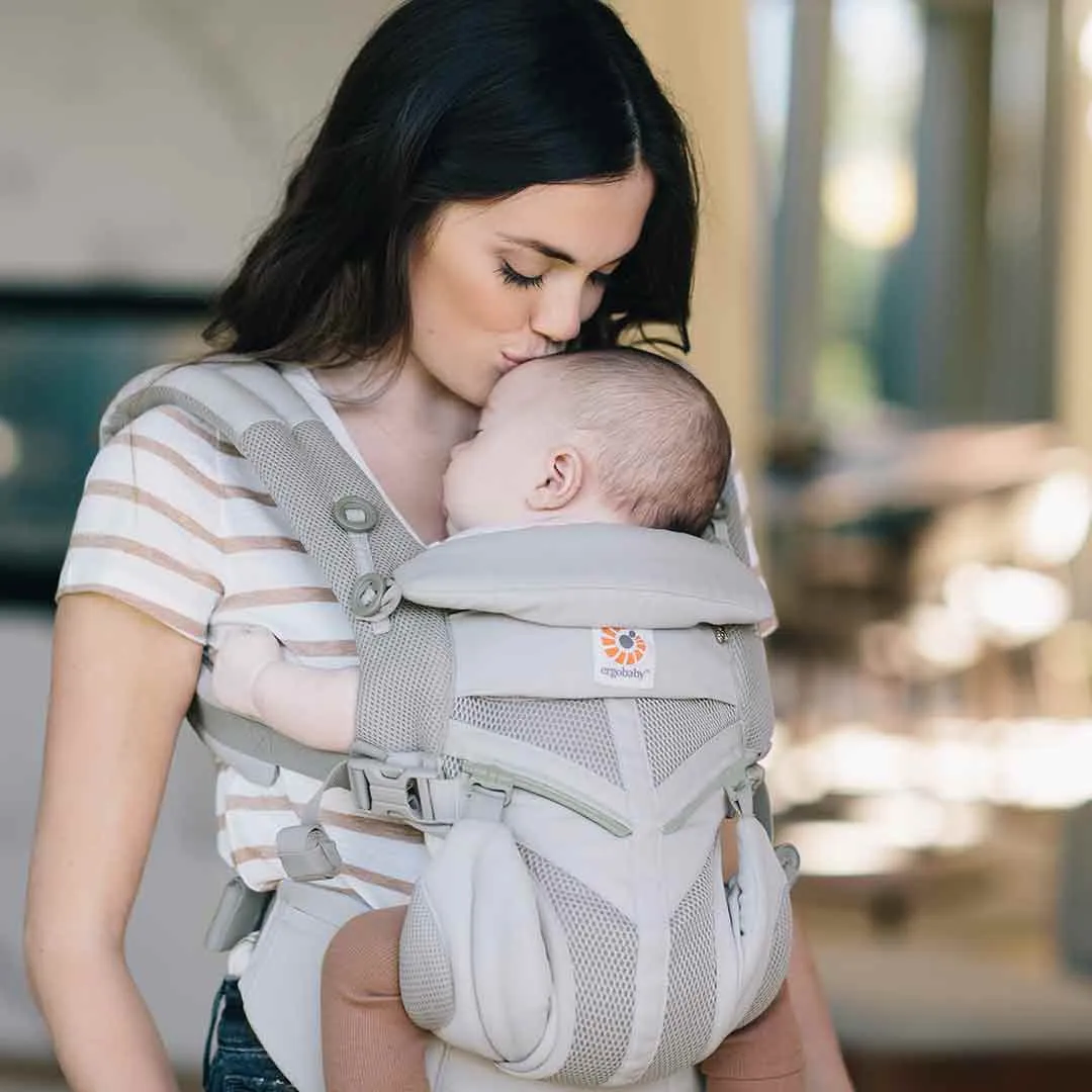 Ergobaby Omni 360 Cool Air Mesh Carrier - Pearl Grey