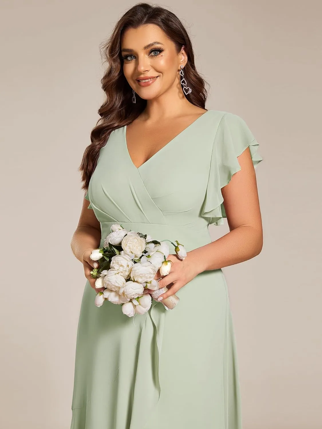 Ever-Pretty Plus Women's V Neck Short Sleeves Bridesmaid Dress Pleated Chiffon Plus Size High Low Semi Formal Dress 02221-DA