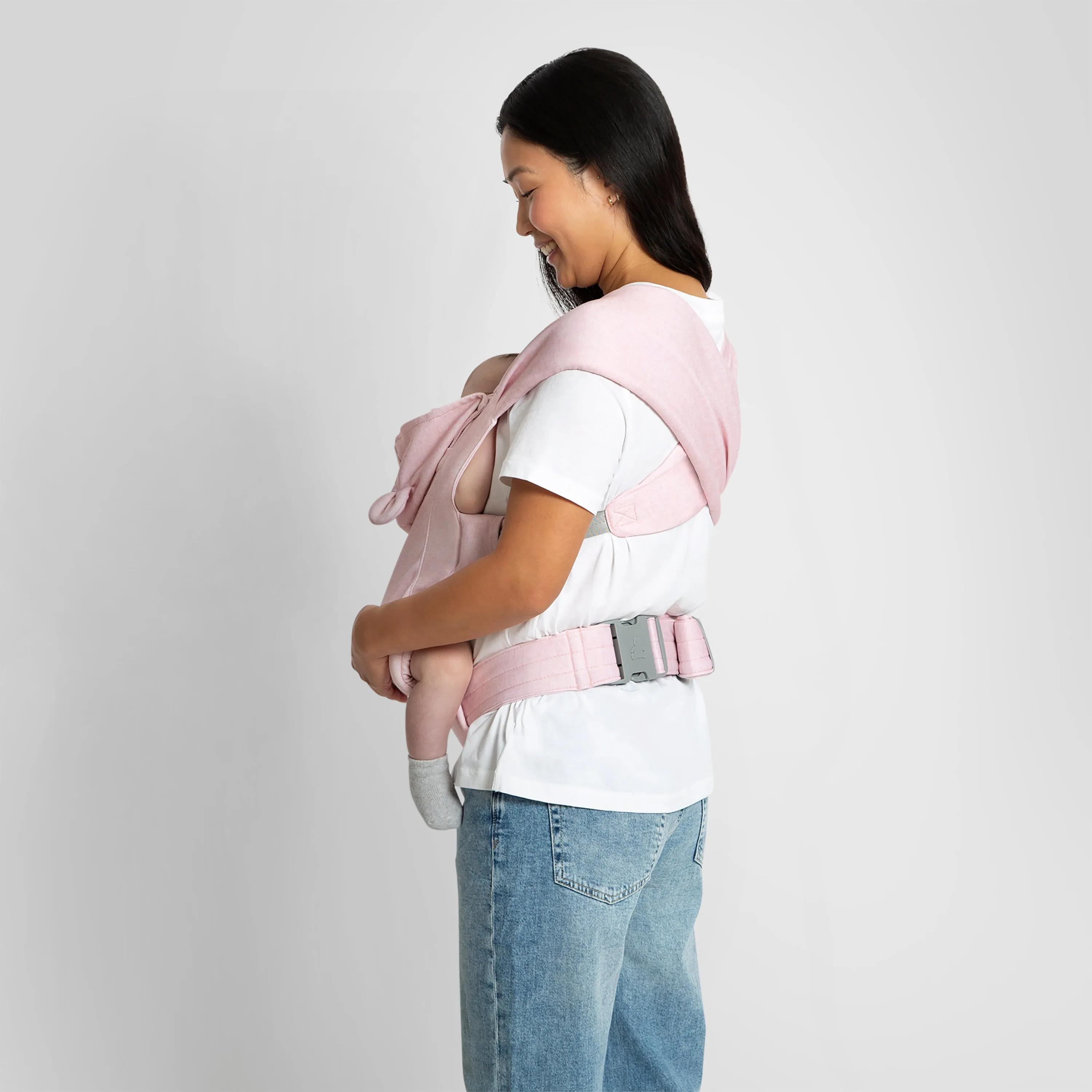 Vintage-Style Comfort Baby Carrier – Ergonomic and Adjustable for All Ages
