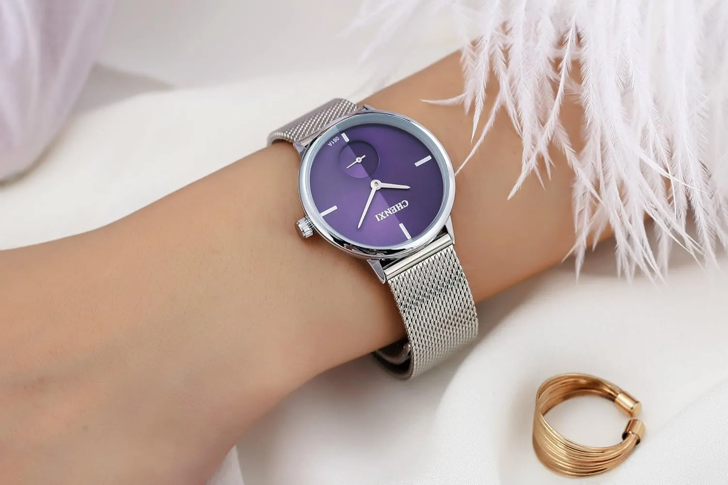MASTOP Women's Silver Stainless Steel Woven Mesh Strap Wrist Watch Simple Design Analog Display Quartz Watch