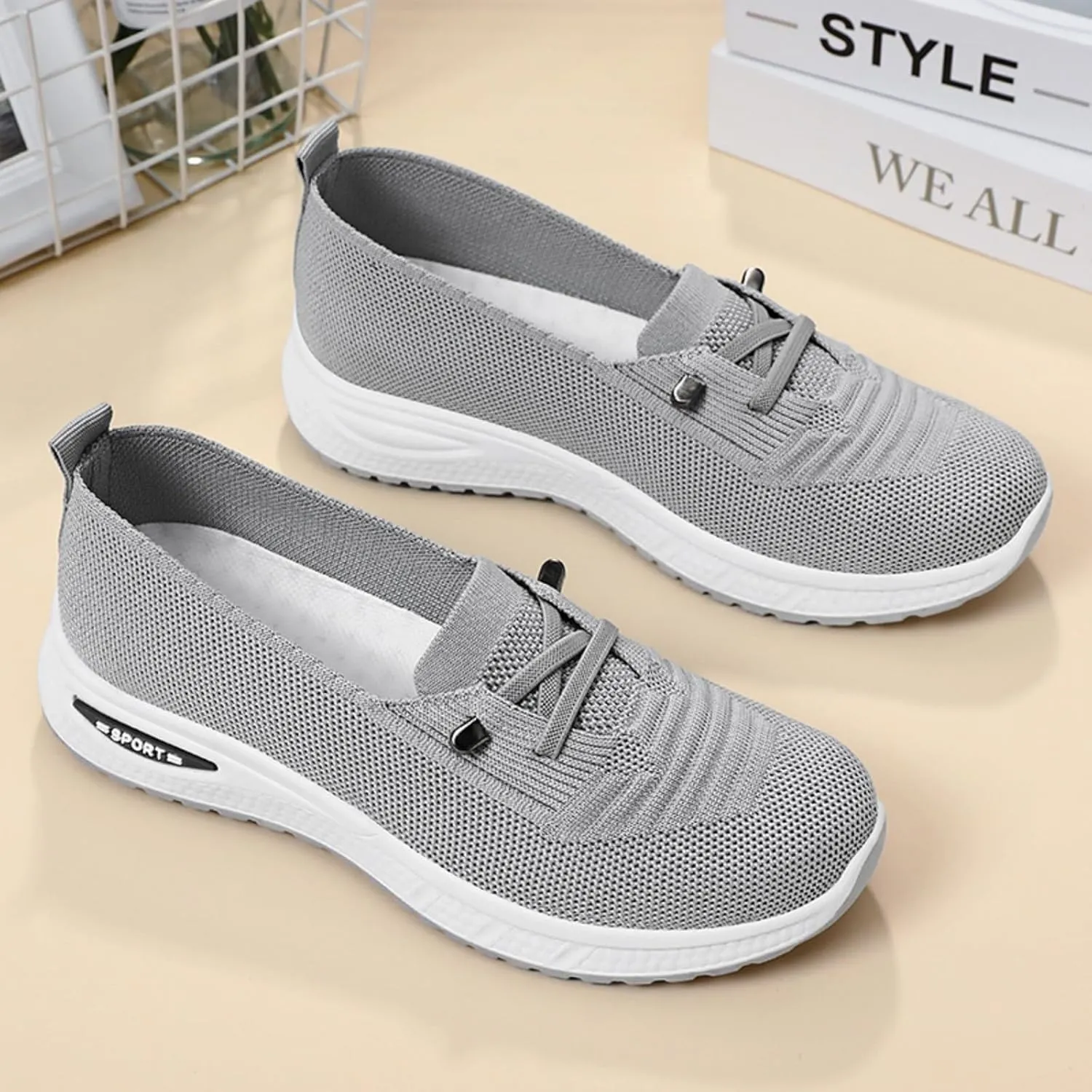 Orthopedic Shoes for Women with Arch Support Walking Shoes Breathable Non-Slip Sneakers Slip On Wide Width Shoes
