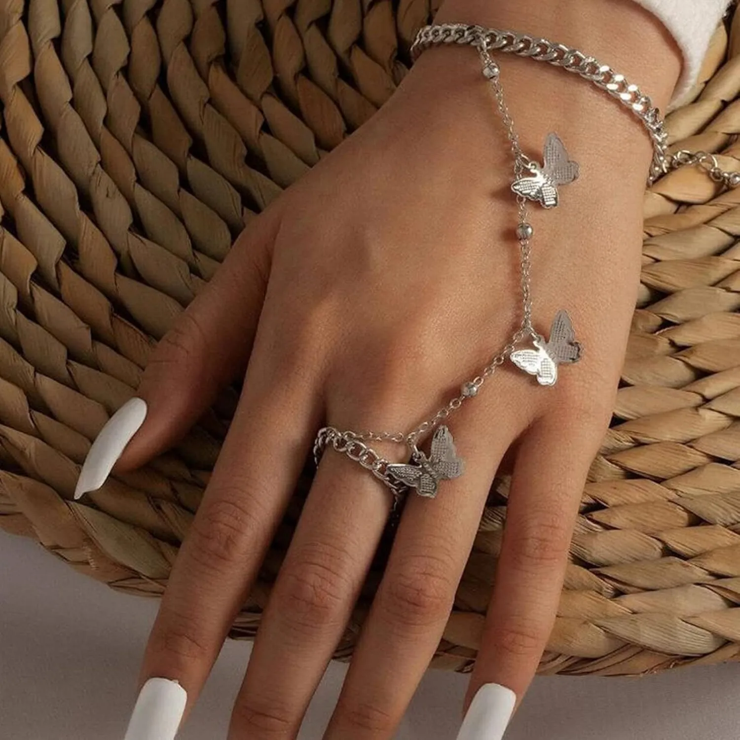 Punk Gold Snake Rings Bracelets Hand Chain for Woman Stackable Rings,Gothic Vintage Knuckle Bracelet Hand Rings for Her Finger Ring Hand Jewelry