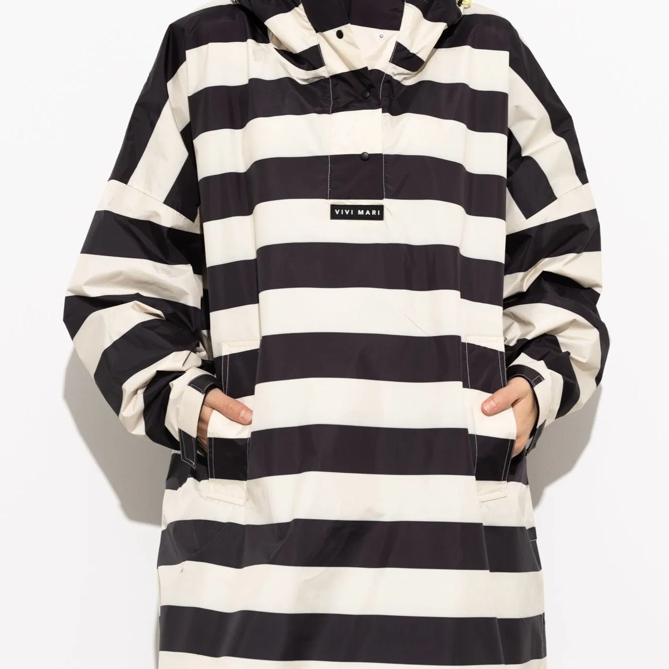 Raincoat bold stripes - black/sand
