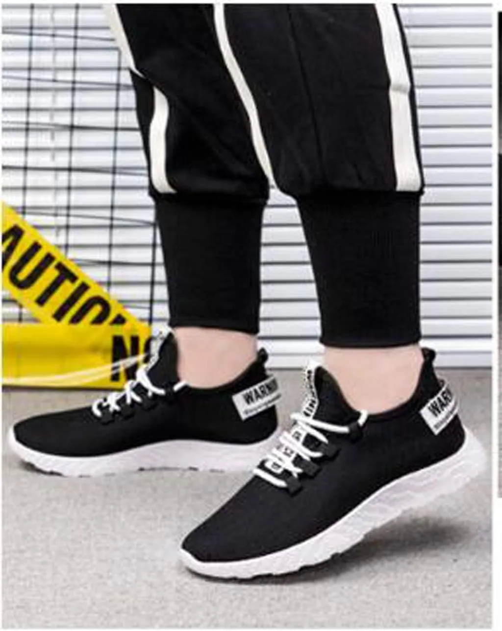 Sports Men's Flying Shoes Weaving Shoes Running le Leisure Tourist Sneaker Organizer for Men