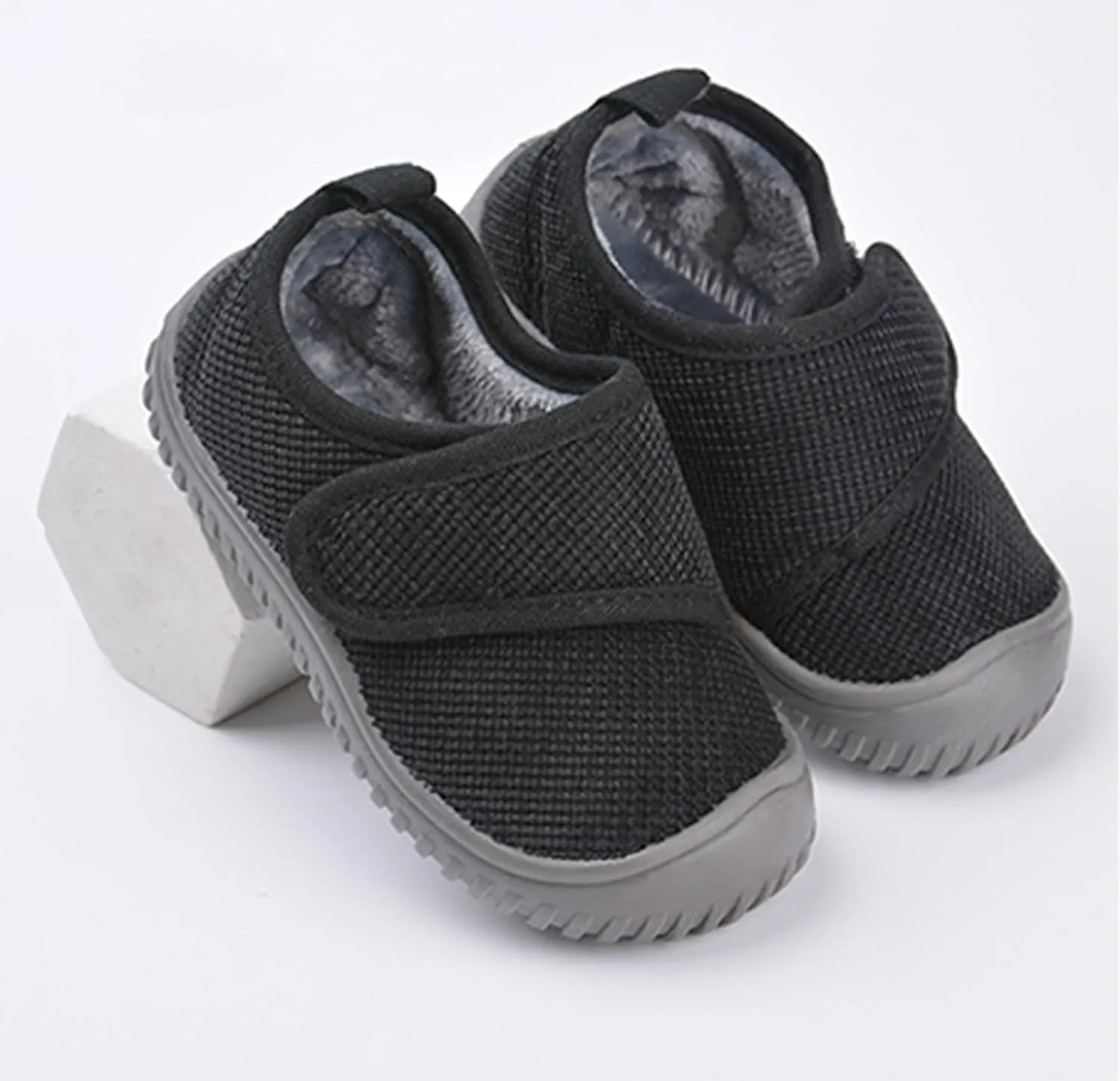 Toddler Barefoot Shoes Kids Breathable Sneakers Soft Slip On Tennis Shoes Girls Boys Breathable Walking Footwear Shoe for Baby Girl
