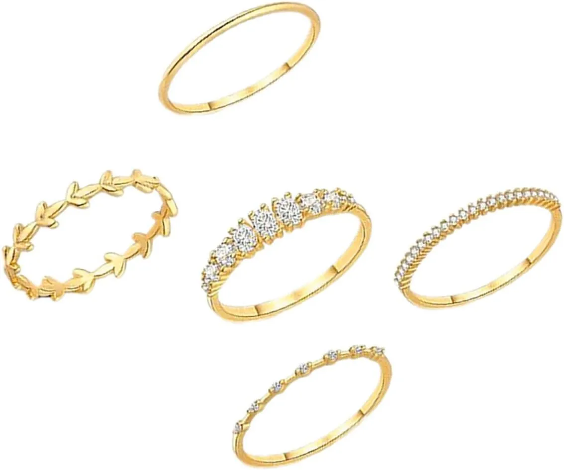 Versatile Women's Ring Set 5pcs Stackable Cz Rings Simple Design for Daily or Party