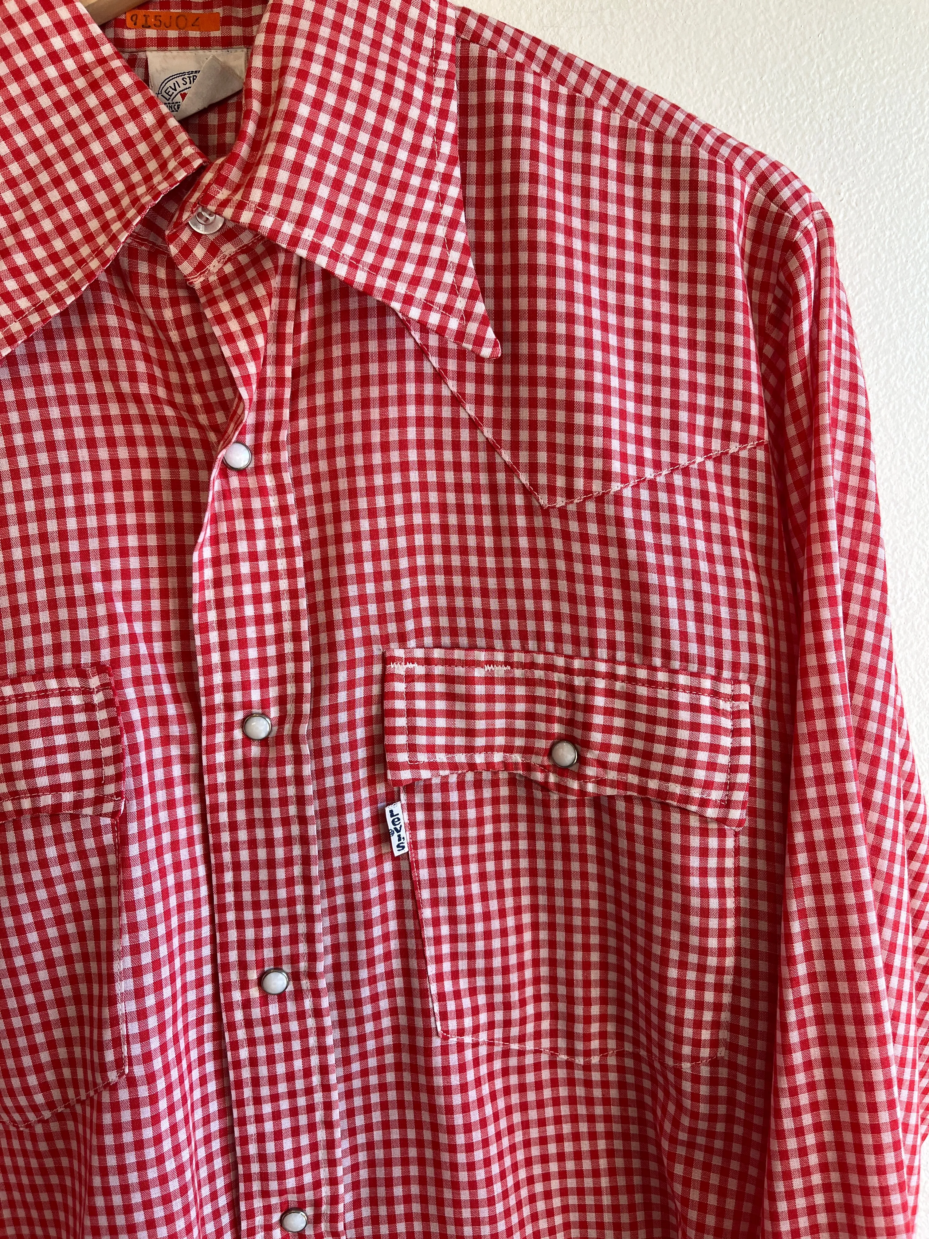 Vintage 1970/80s Levis Gingham Pearl Snap Button-Up Shirt