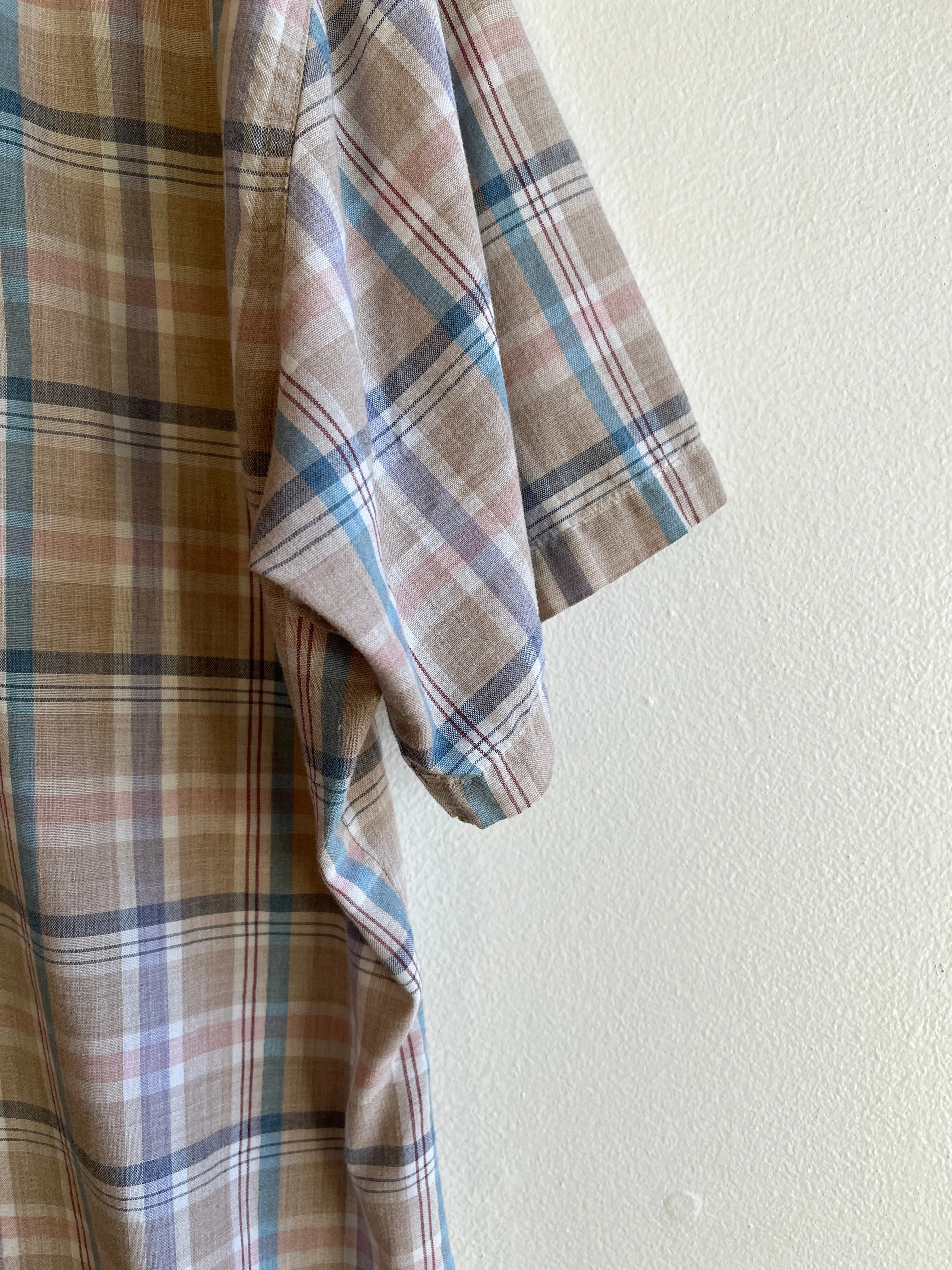 Vintage 1980s Levis Short Sleeve Button-Up Shirt