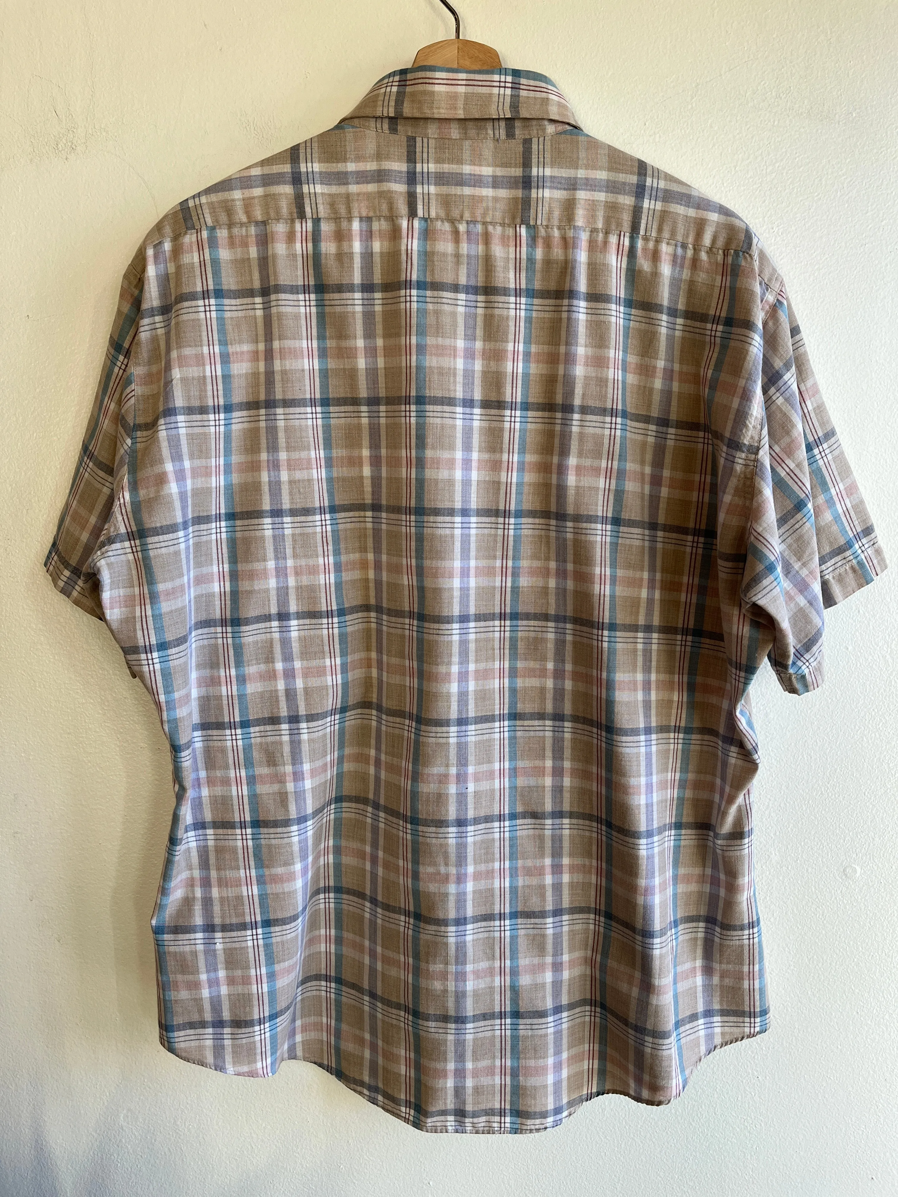 Vintage 1980s Levis Short Sleeve Button-Up Shirt