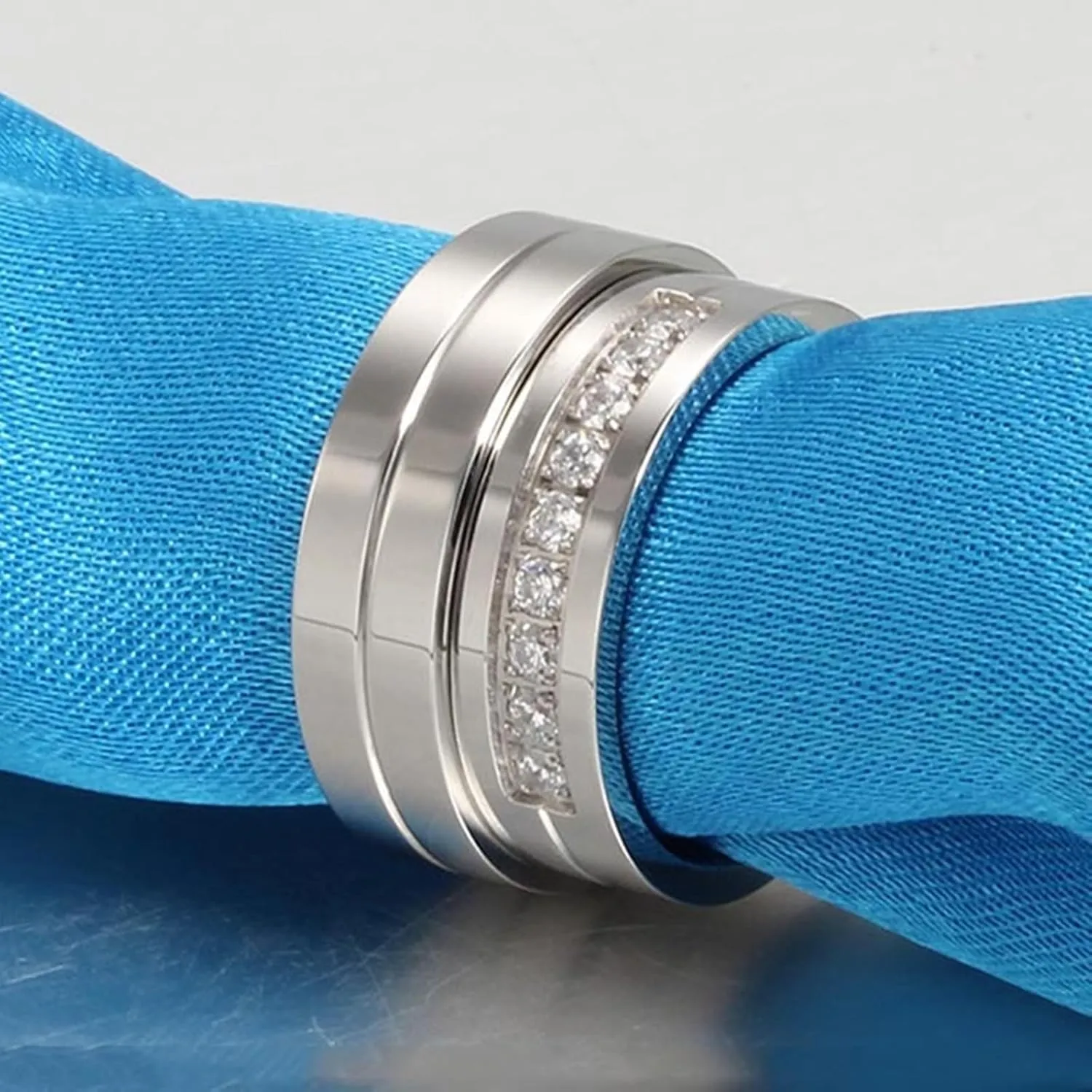 Wedding Rings for Couples Set, Couples Rings Promise Rings Stainless Steel Comfort Fit 6mm Her King His Queen Rings