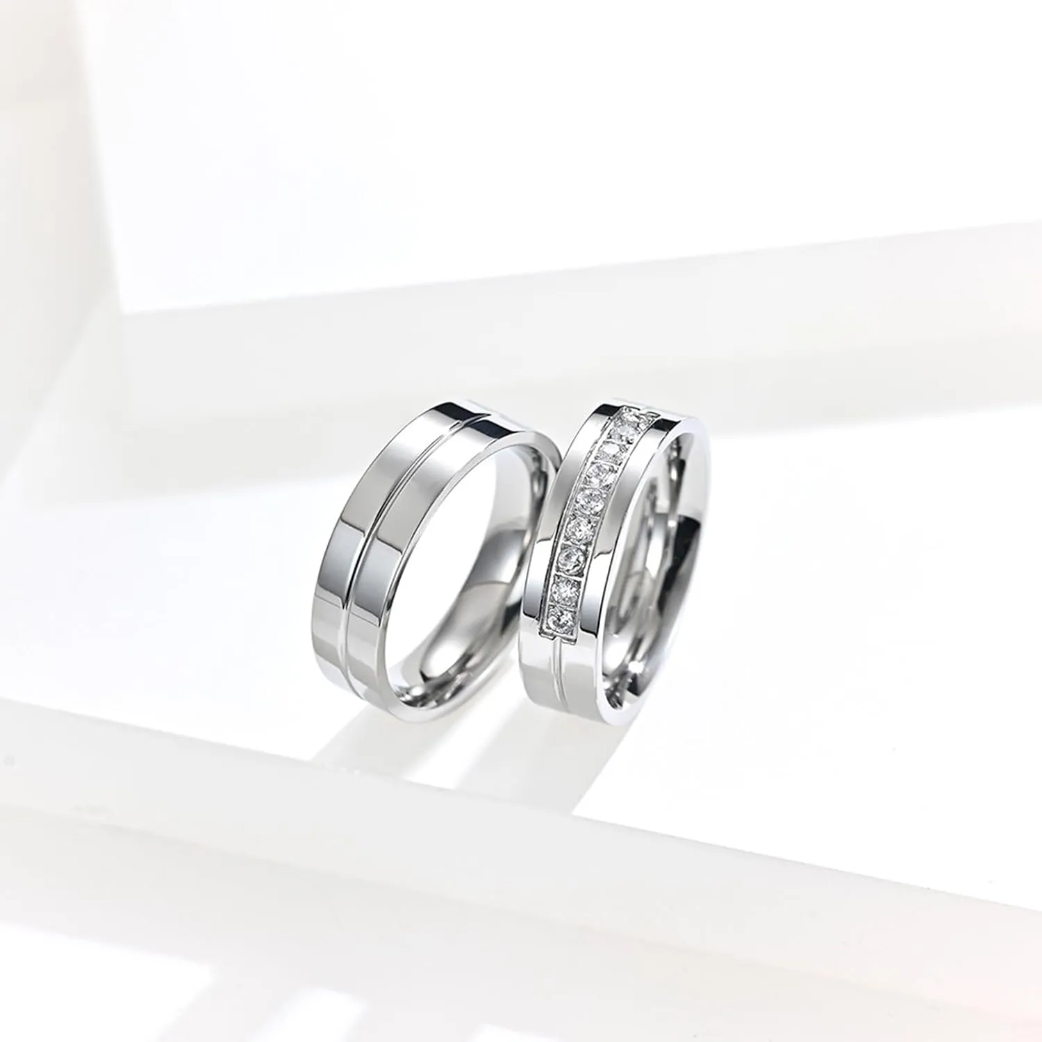 Wedding Rings for Couples Set, Couples Rings Promise Rings Stainless Steel Comfort Fit 6mm Her King His Queen Rings